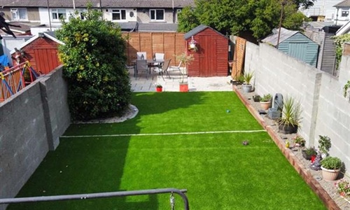 Meet the Expert: The Artificial Grass Trend