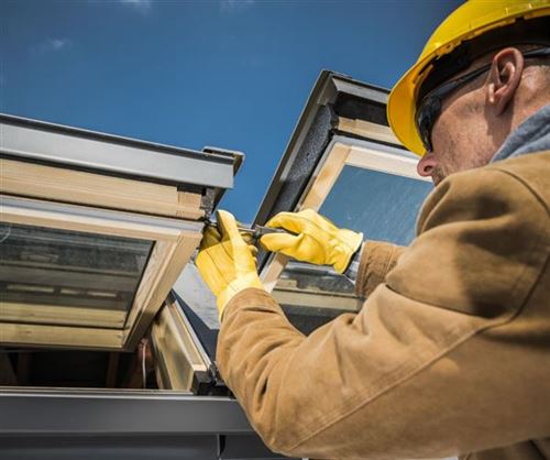 Autumn Jobs Boosting Business for Tradesmen